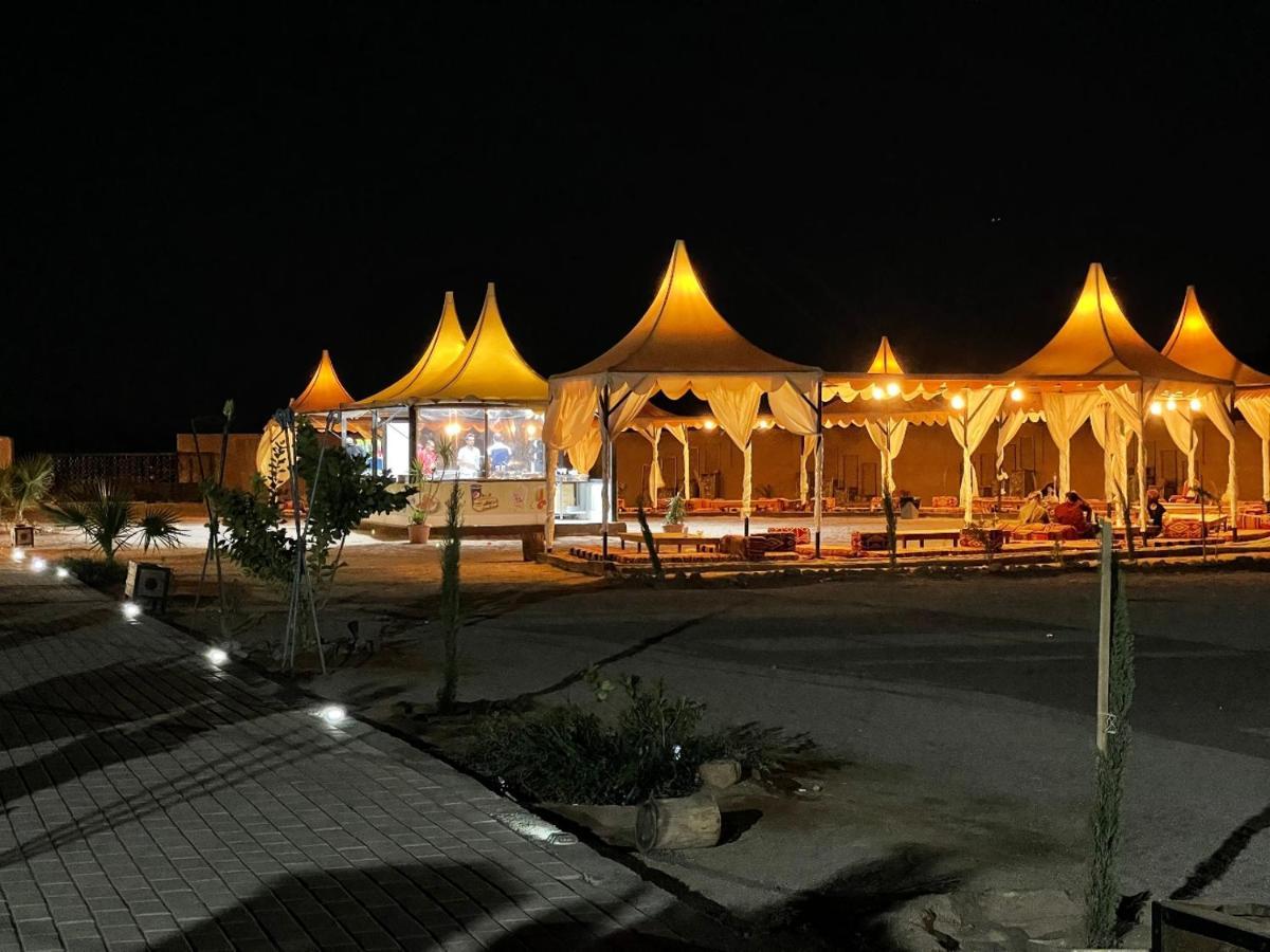 Al Sultana Luxury Camp Villa Rum vádi Kültér fotó