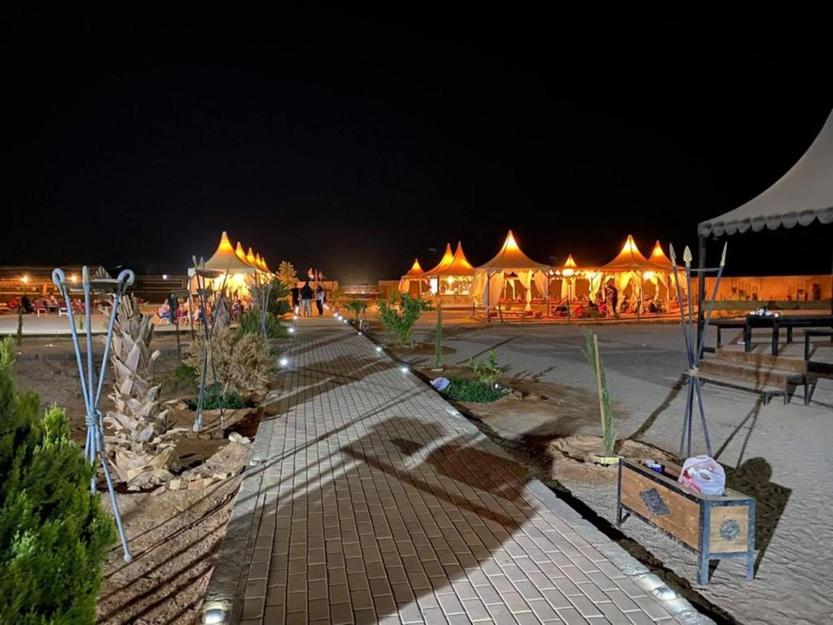 Al Sultana Luxury Camp Villa Rum vádi Kültér fotó