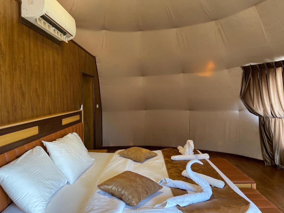 Al Sultana Luxury Camp Villa Rum vádi Kültér fotó