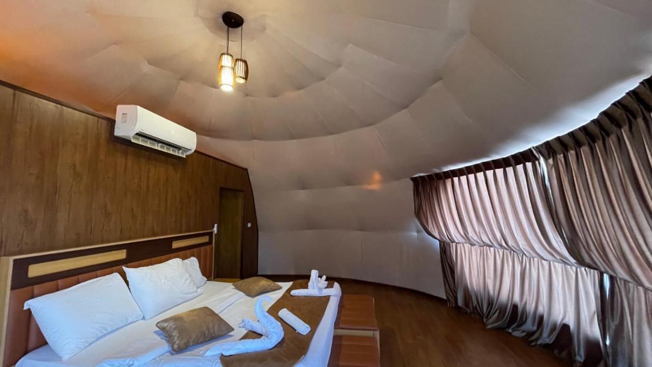 Al Sultana Luxury Camp Villa Rum vádi Kültér fotó